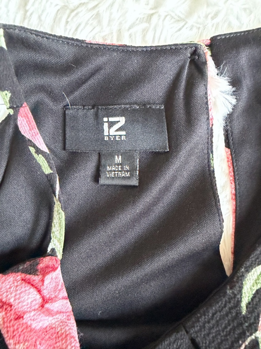 Iz Byer Black and Pink Rose Mini Dress with Floral Date Night Wedding Guest - Picture 5 of 8